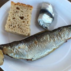 Kohalik amps – freshly smoked fish from a local fisherman in Kihnu