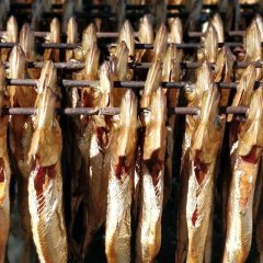 Kohalik amps – freshly smoked fish from a local fisherman in Kihnu
