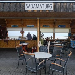 Kihnu harbour market: local food and crafts